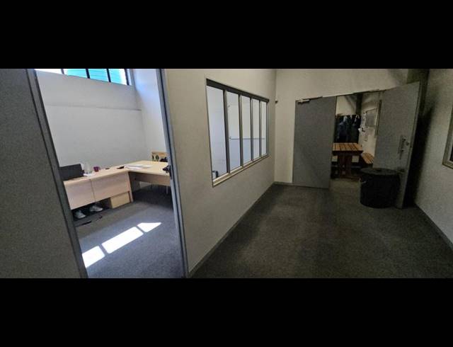 INDUSTRIAL PROPERTY TO RENT IN HALFWAY HOUSE